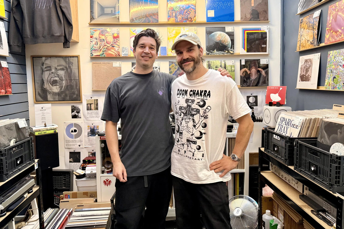 In-Store: markmechanik (vierundvierzig)