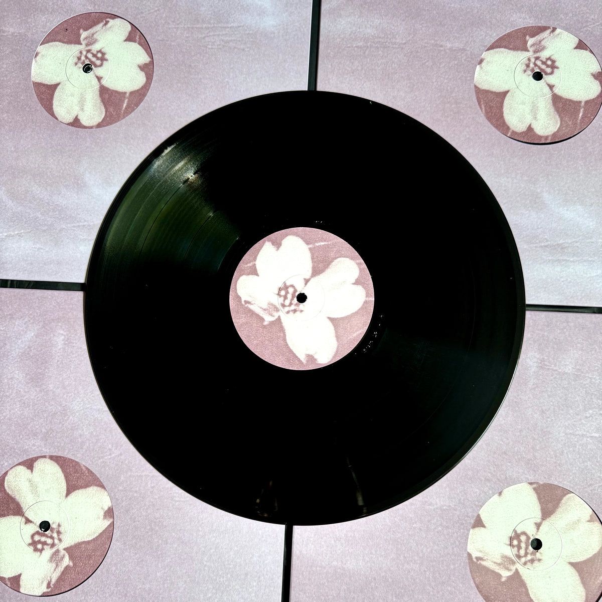 Eden Aurelius Entre Nous Vinyl