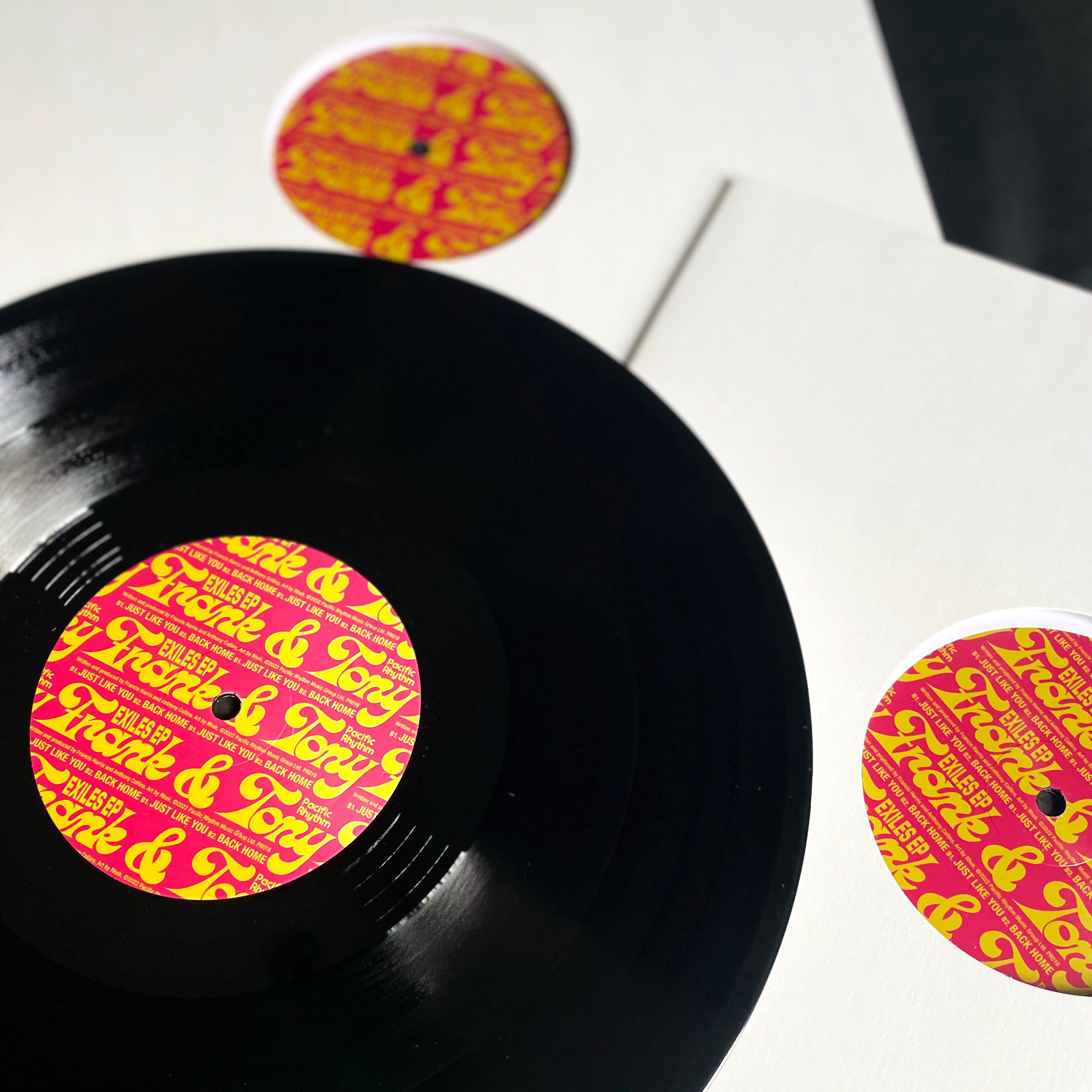 Frank & Tony - Exiles