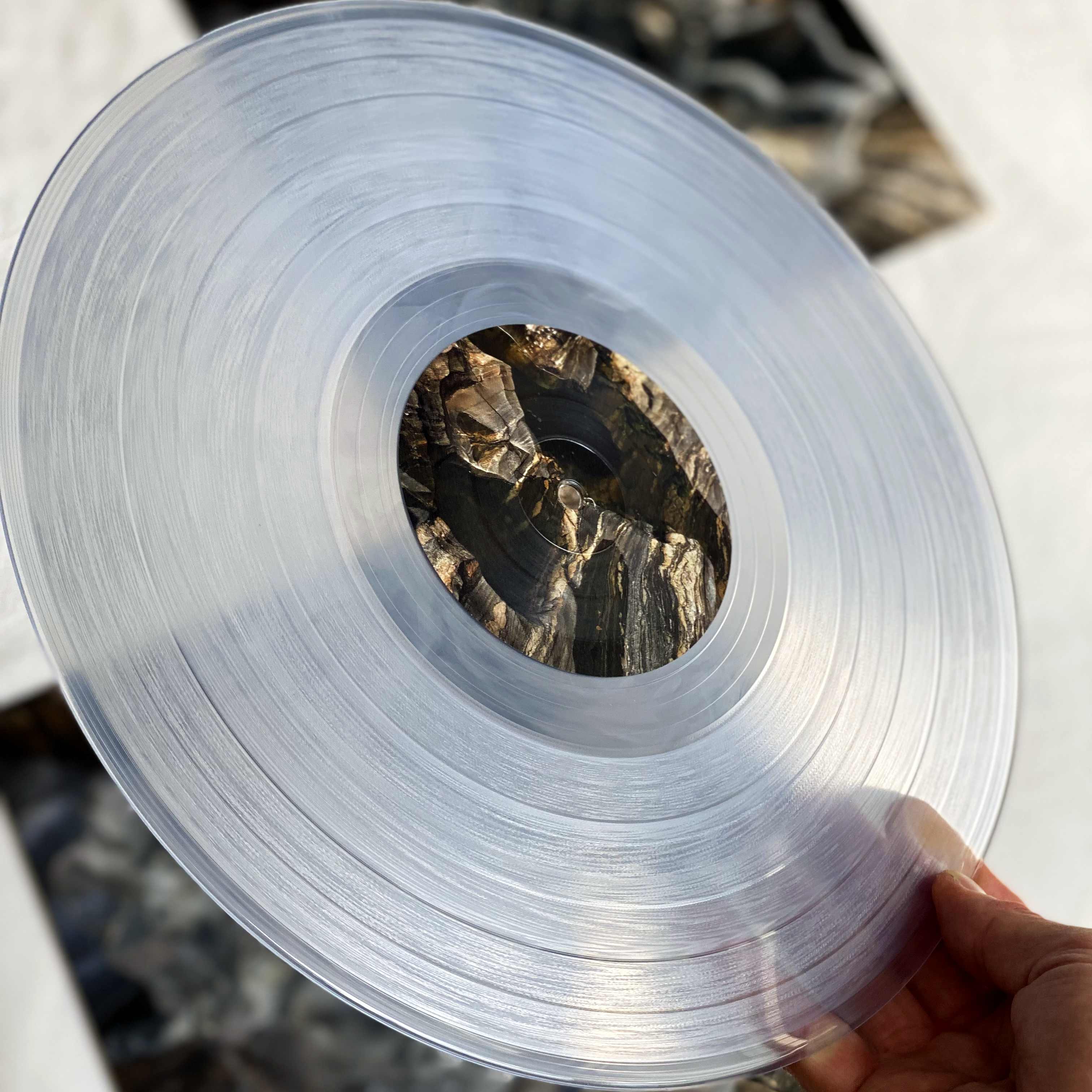 TIBSLC - Hypertranslucent