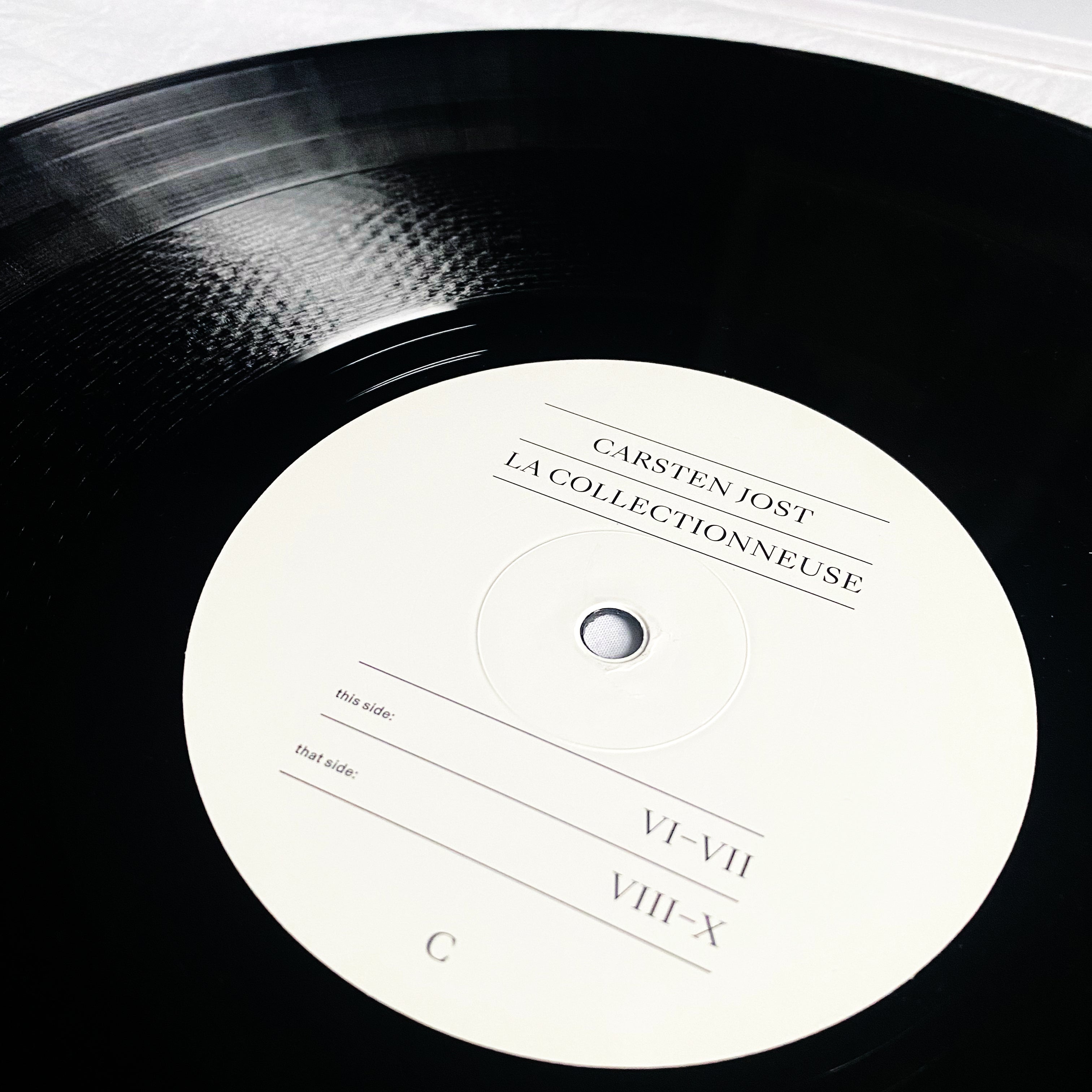 Carsten Jost - La Collectionneuse I - X