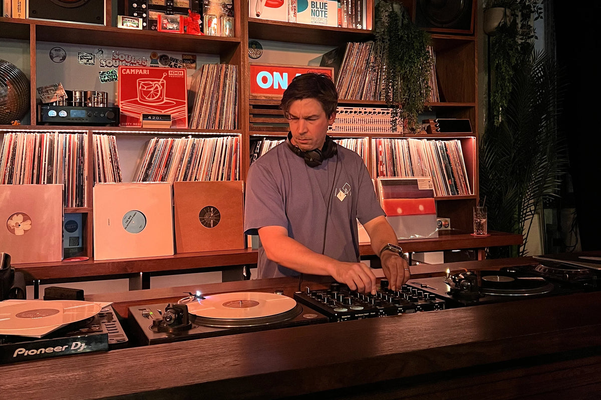 Inverted Audio x Radio Café 1001