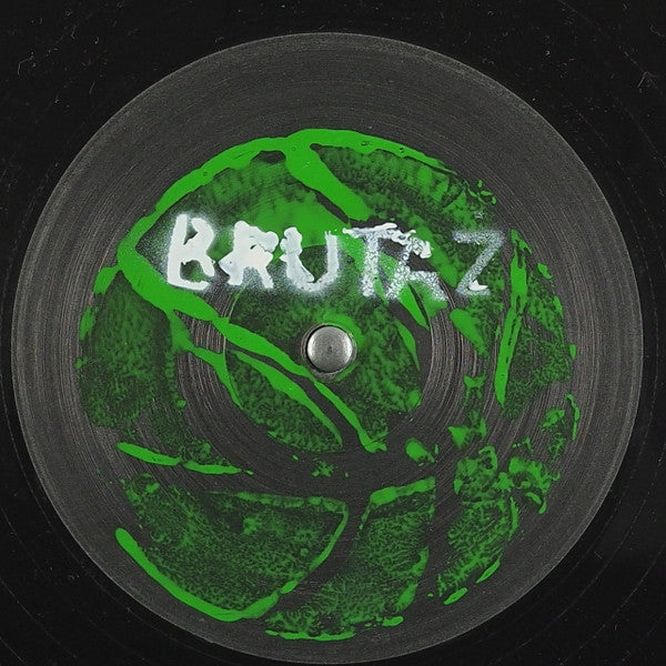 Draveng – Untitled